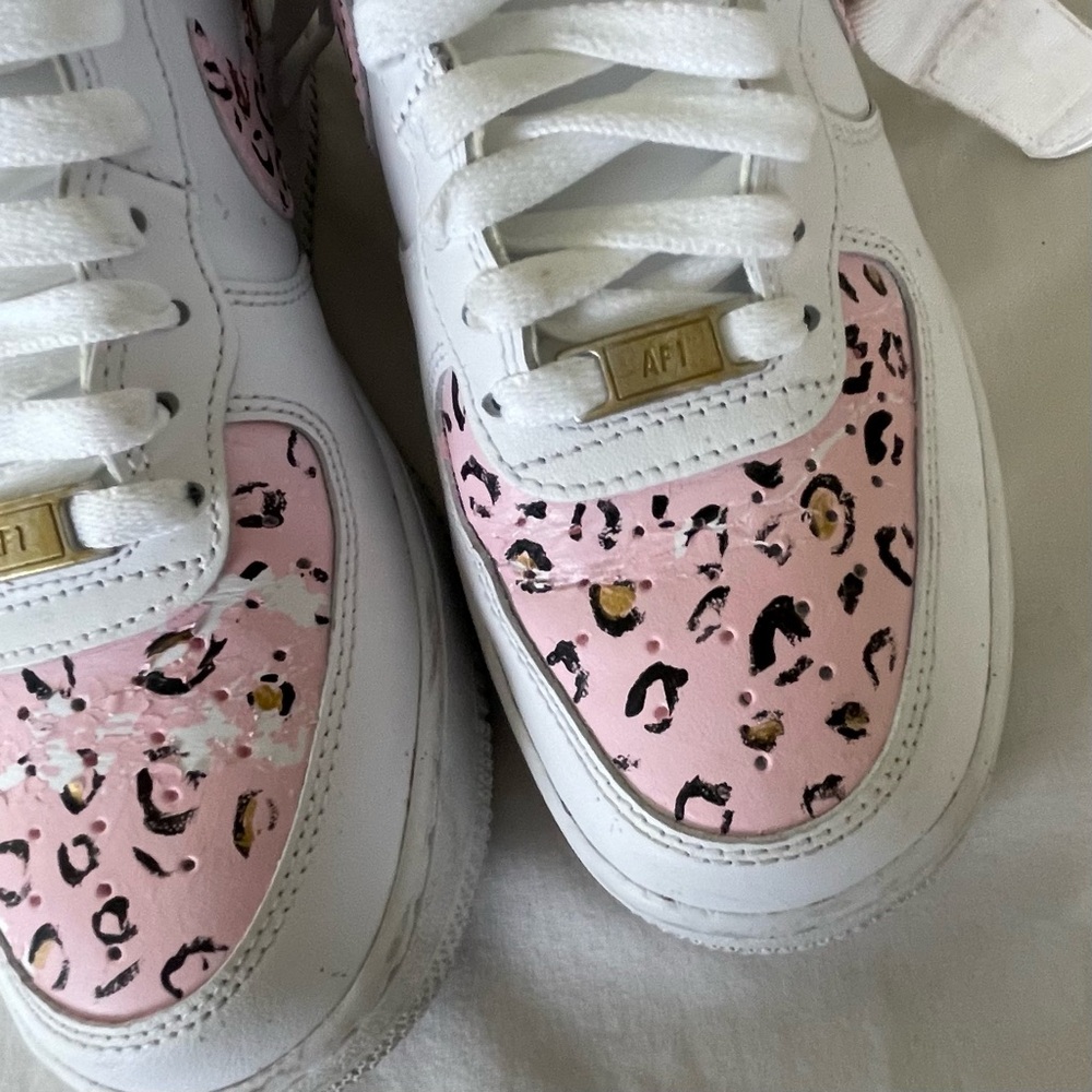 Nike Custom White and Pink Air Force 1 Athletic High Top Shoes - Picture 3 of 9